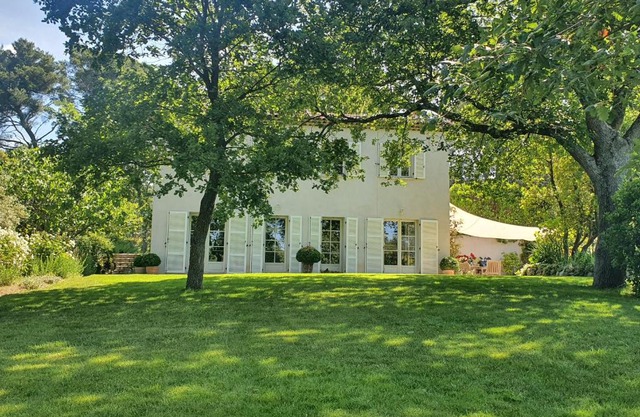 Lou Pantai, Bed and Breakfast, Delux Bedroom