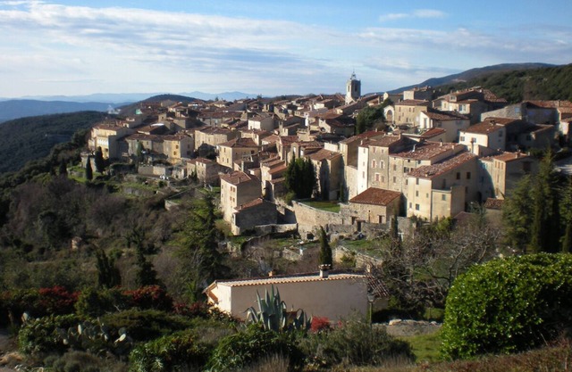 Lou Picatas" gîte with terrace