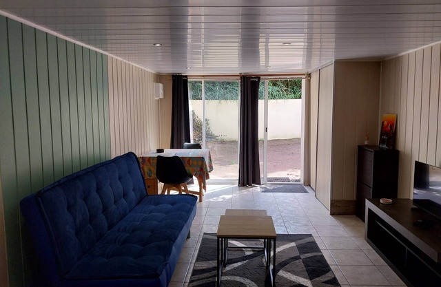 Lovely Studio T1 in detached house 30km from Paris