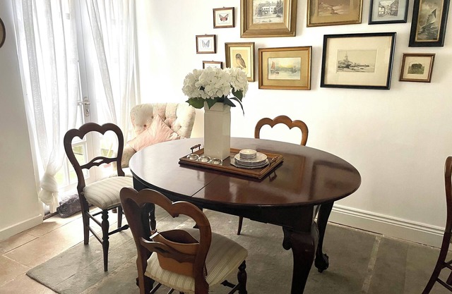Lovely 2-bedroom cottage in Hastings for a charming getaway