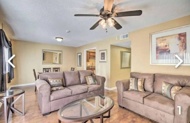 Lovely 3 bedroom condo in forest acres!