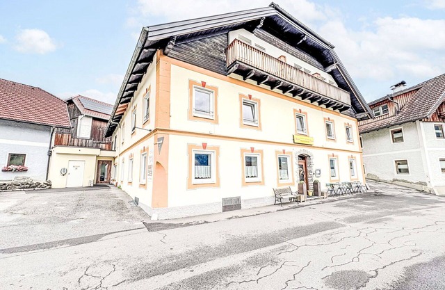 Lovely apartment for 5 guests with WIFI and TV