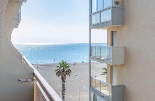 Lovely apartment for 4 guests with WIFI, TV, balcony, pets allowed and parking