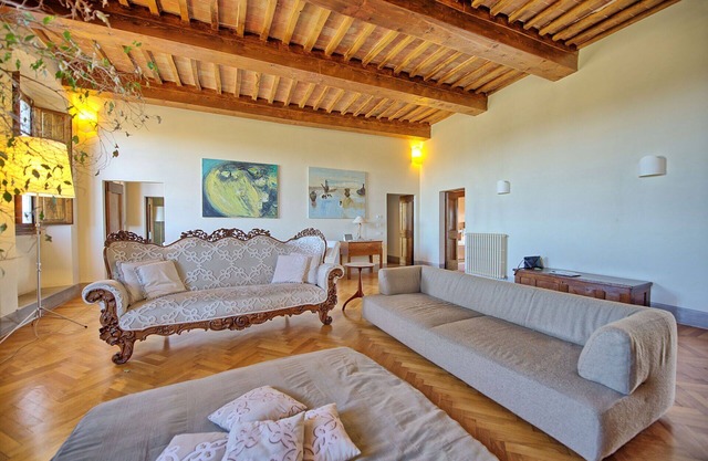 Lovely apartment for 6 guests with WIFI, TV, terrace and panoramic view, close to San Gimignano