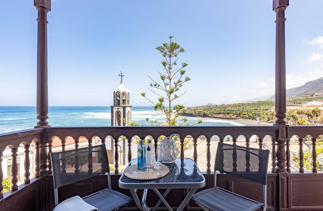 Lovely apartment for 6 people with WIFI, TV, terrace and panoramic view