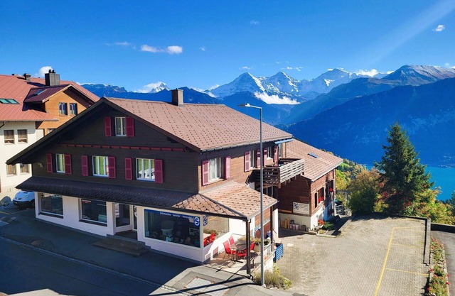 Lovely apartment for 6 people with WIFI, TV and balcony