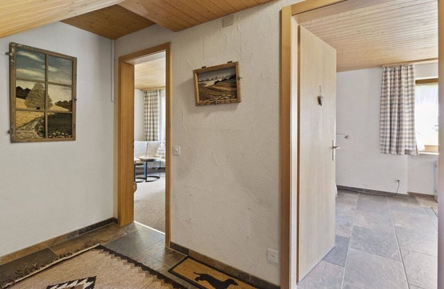 Lovely apartment for 2 people with WIFI, TV, balcony and pets allowed