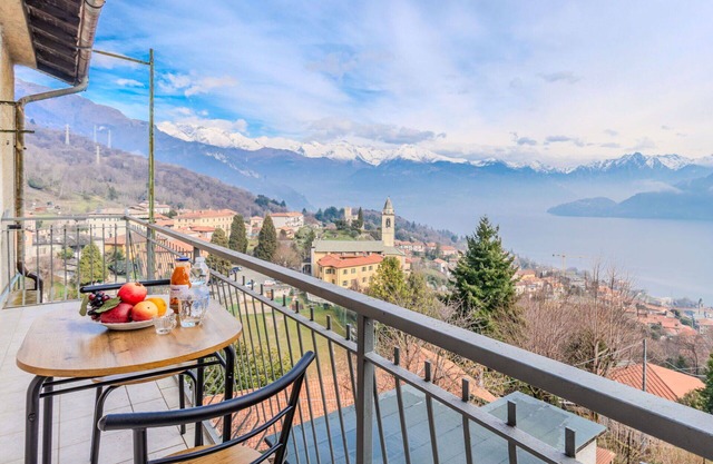 Lovely apartment for 4 people with WIFI, TV, balcony and pets allowed