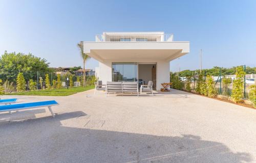 Lovely Apartment In Donnalucata