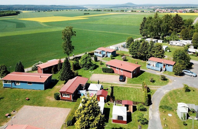 Lovely apartment in villa for 3 guests with pool, WIFI, TV, terrace and pets allowed