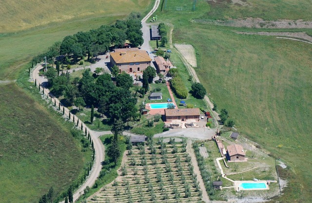 Lovely apartment in villa for 3 guests with pool, WIFI and panoramic view