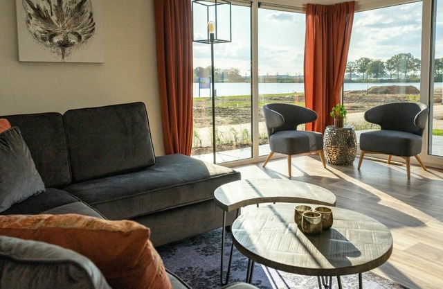 Lovely apartment in villa for 6 guests with WIFI, TV, terrace and parking