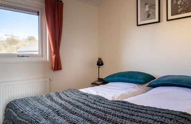 Lovely apartment in villa for 6 guests with WIFI, TV, terrace and parking