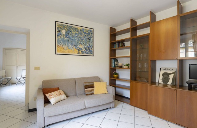 Lovely apartment for 4 people with TV