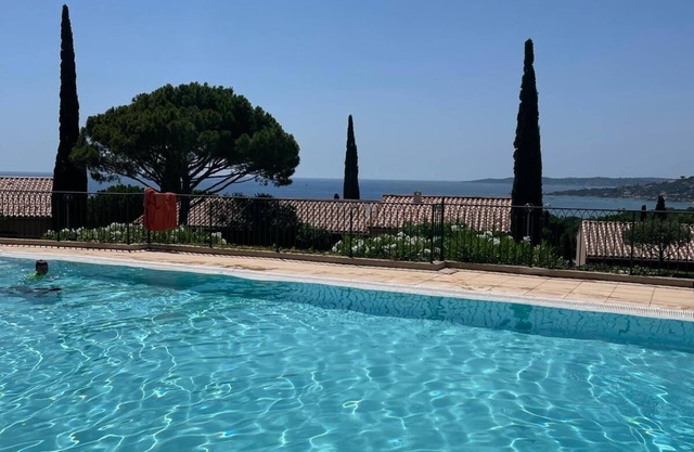 Lovely Beach, Entre la Plage et la Piscine