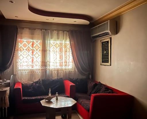 Lovely bedroom in downtown