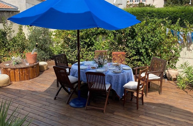 Lovely Fully Equipped Family House, Four Bedroom, 300m from Beach