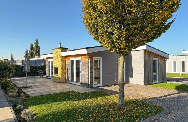 Lovely home in Bemelen with WiFi