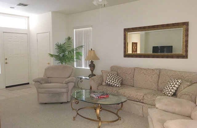 Lovely Home, Sun City Palm Desert
