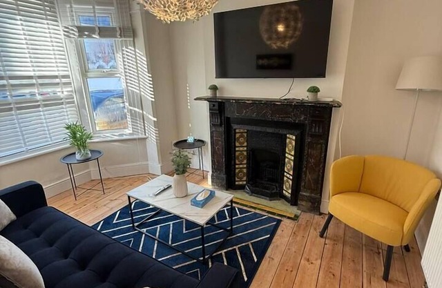 Lovely House in Reading