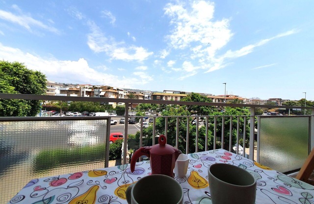 Lovely apartment for 4 people with WIFI, A/C, TV and balcony