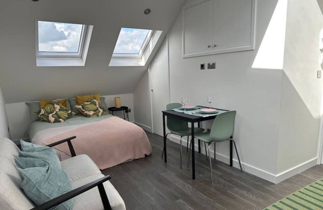 Lovely new studio flat