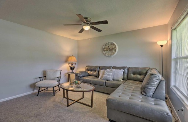 Lovely Springfield Home - 2 Mi to Downtown!
