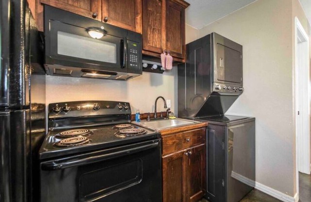 Lovely Studio 1BD Condo | Arkansas Tech