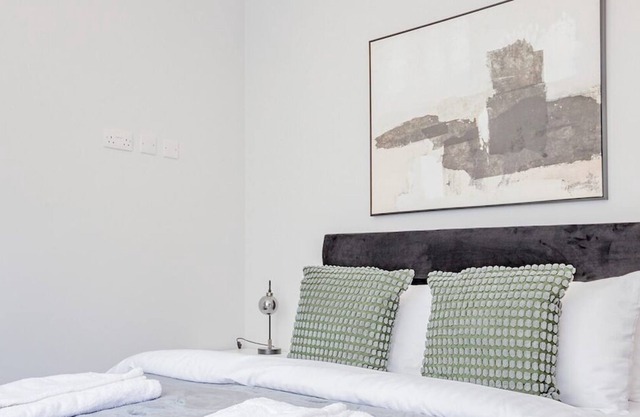 Lovely Town Centre One Bed Flat