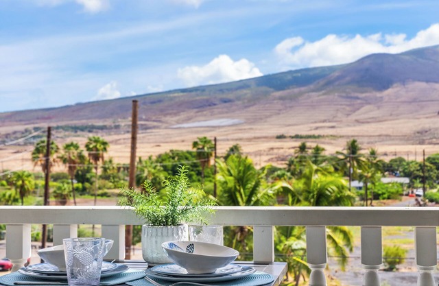 LS 428 Dream Vacation Studio by the Beach and Pool