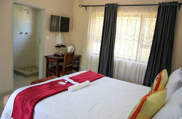 Lulu Guest Lodge, Low-Density Suburbs, Victoria Falls