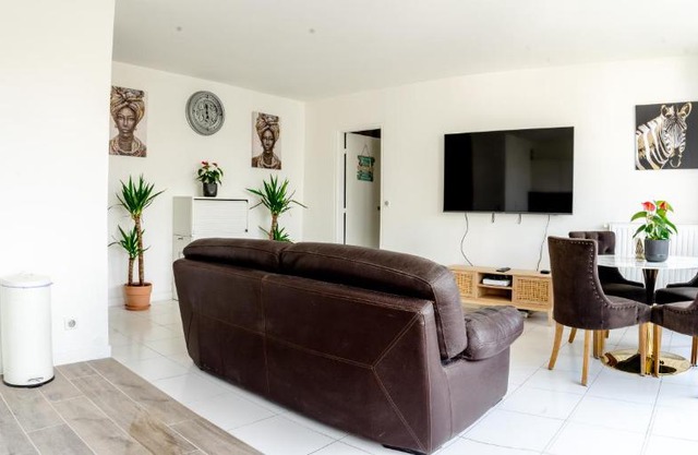 Lumineux 2 pièces proche Paris et Eurodisney