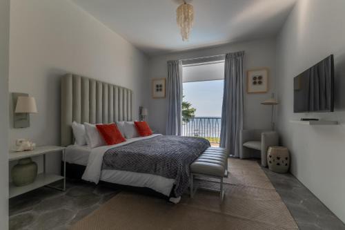 Lusa Beach Studios 2