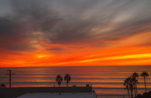 Luxe 4B-4B Coastal Oasis - Ocean Views - Rooftop & Garage