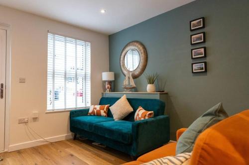 Luxe Cowes Cottage Harbour Views