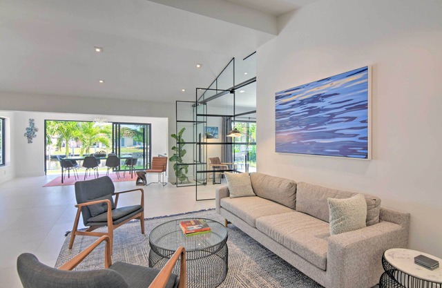 Luxe Wilton Manors Home w/Private Boat Dock