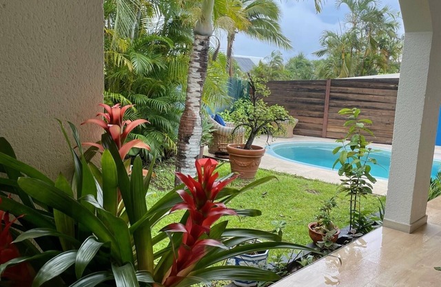 Luxueuse Villa - Jardin - Piscine - Jacuzzi 3mn du Lagon Saline les Bains