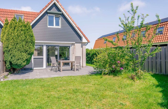 Luxuriöses Ferienhaus für 2 Personen am Waldrand. Mit Garten,parkplatz und Sauna