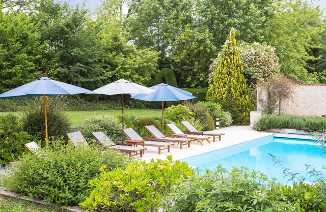 Luxurious Manor House with Private Pool and Tennis Court