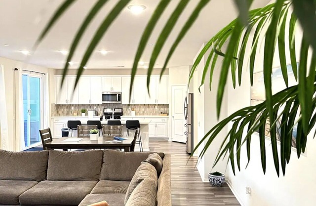 Luxurious 4 Bedroom house