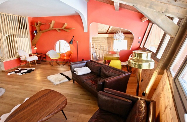 Luxurious 6-Room Chalet for 10 with Spa, Sauna, Near Avoriaz Center