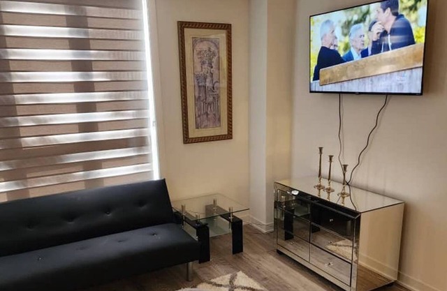 Luxurious, Comfy , peaceful and located in the heart of Mississauga.