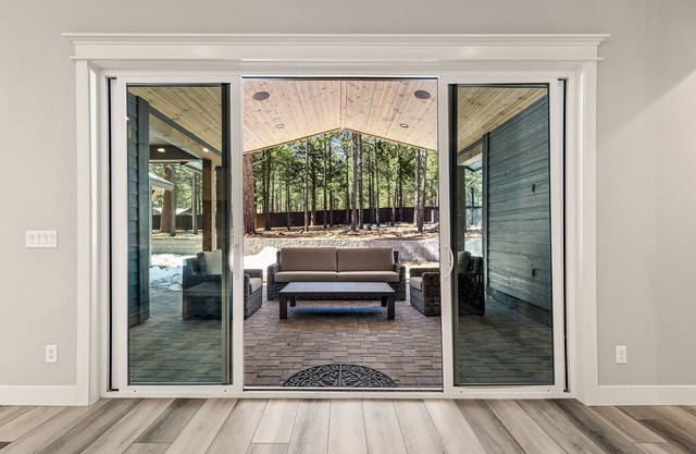 Luxurious, Spacious Retreat in Flagstaff!