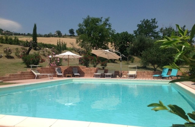 Luxurious vacation apartment with pool in the Gran Sasso National Park