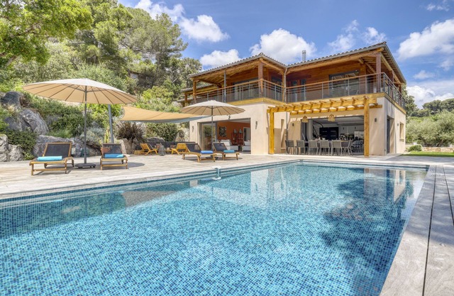 Luxurious waterfront villa with heated pool