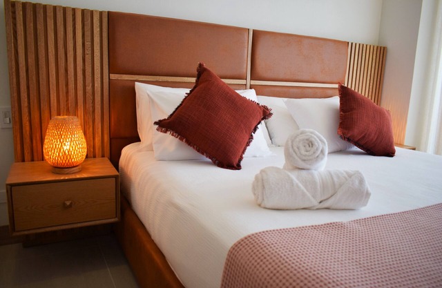 Luxury 2-Bedroom Oceanfront Apartment