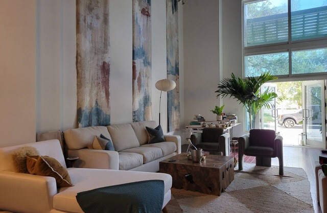 Luxury 2BD-2BH Unique Stay Experience