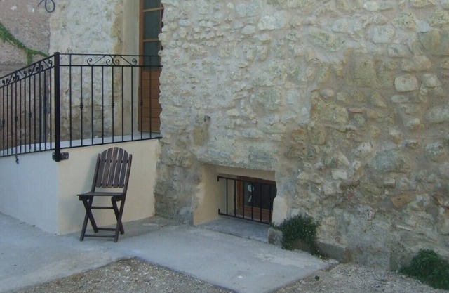 Luxury 3 bed apartment with patio and wheelchair access