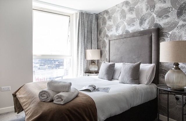 Luxury 5* Heart of The City, Fabulous Views