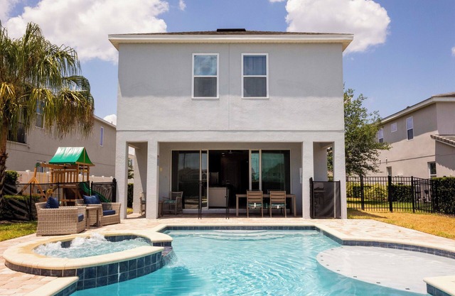 Luxury 6BR Disney Villa w/Pool & Game Room Encore Resort